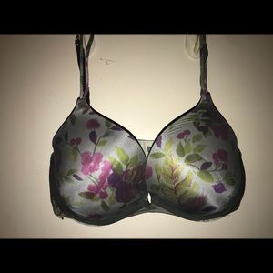 Victoria’s Secret floral push-up